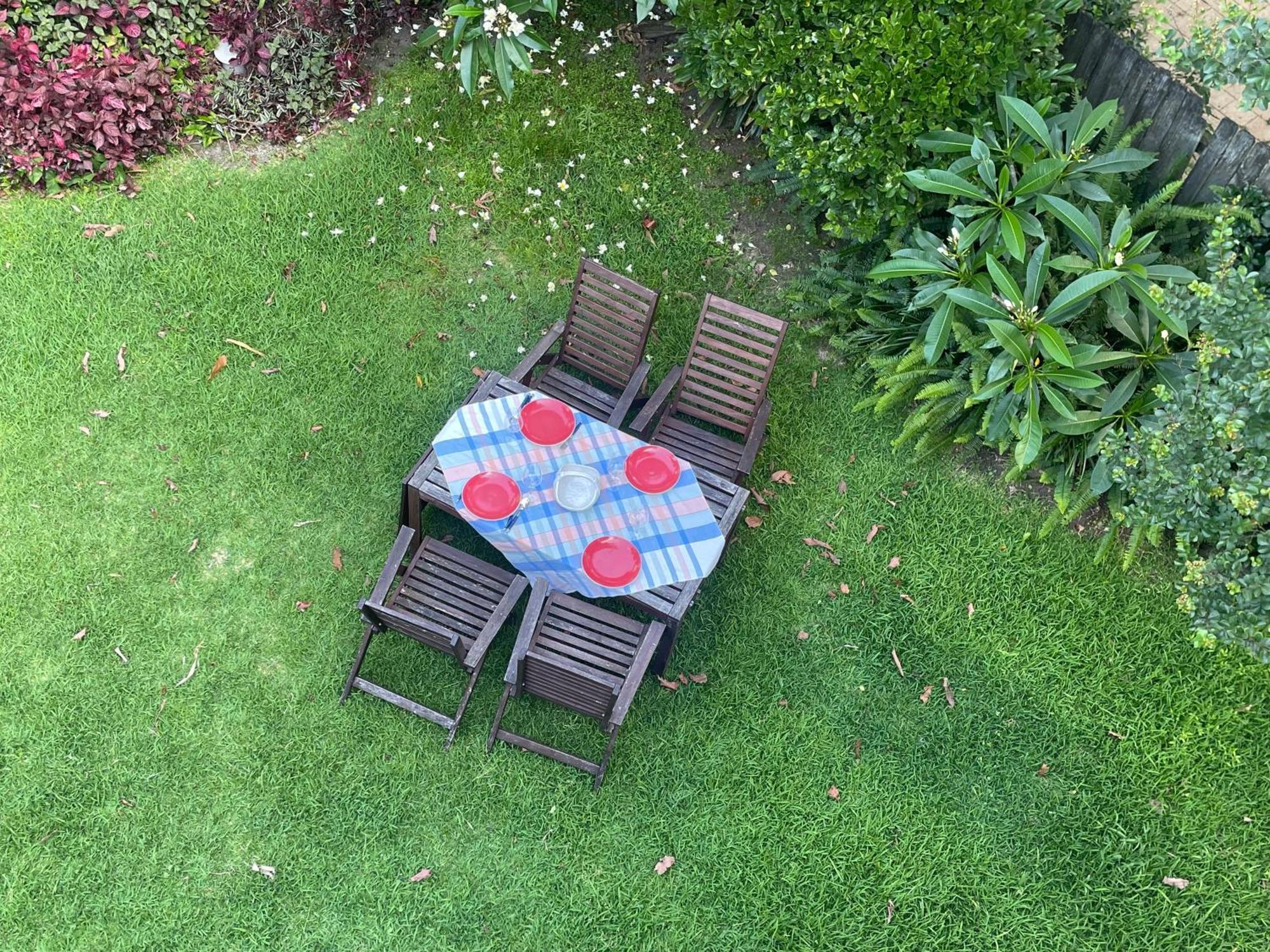 Stylish, Sunny & Spacious 2 Bedroom Apartment, Mosman Sydney Esterno foto